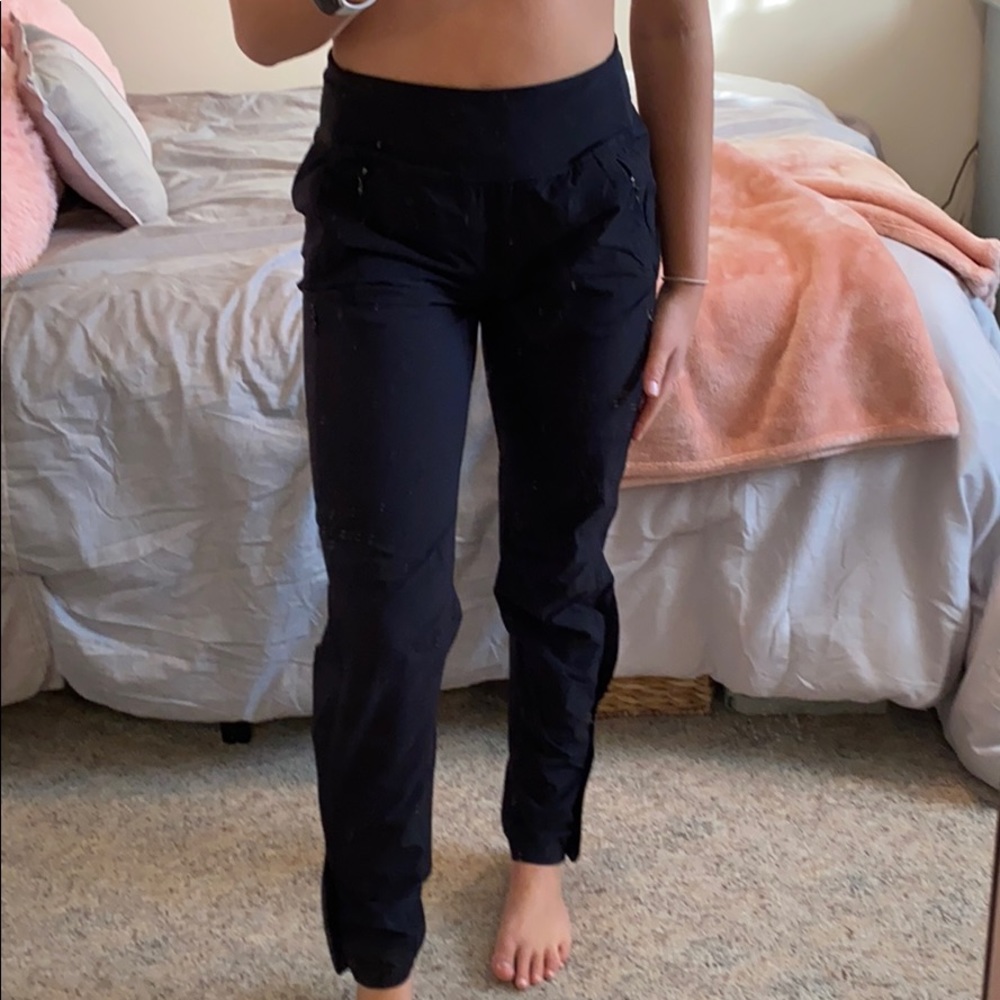 Light weight Lulu Lemon Joggers